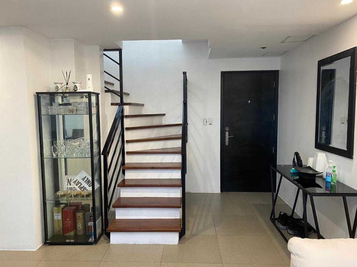 Penthouse Suite At Porto Vita Towers In Cubao Quezon City Manila Esterno foto